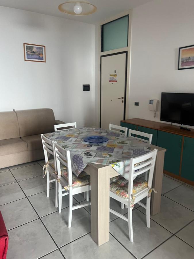 Appartamento Vicino Al Mare Галиполи Екстериор снимка